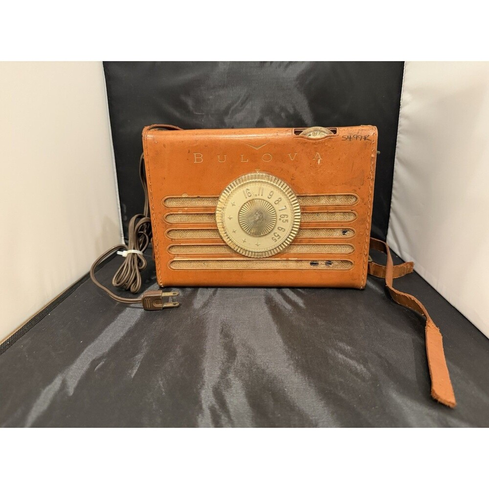 Vintage 1960s Bulova Model 249 Companion 3 Way Portable AM Radio